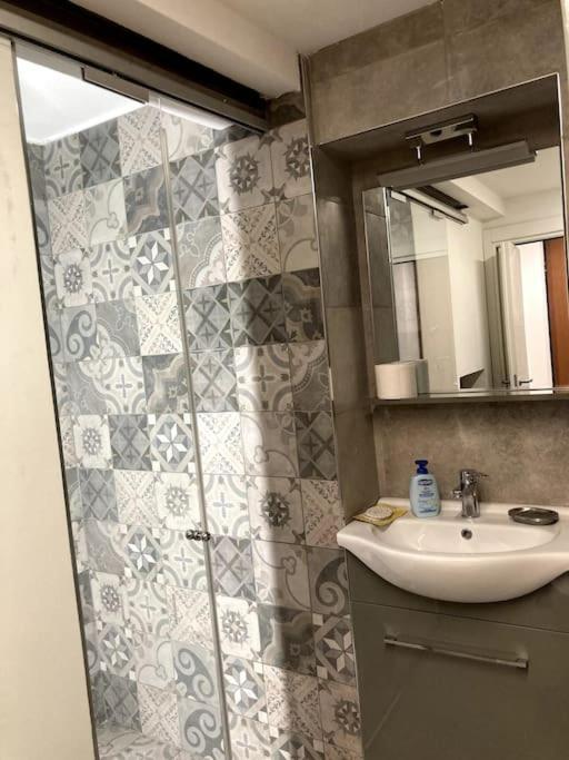 Appartamento Tre Archi Con Corte Privata البندقية المظهر الخارجي الصورة